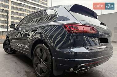 Внедорожник / Кроссовер Volkswagen Touareg 2023 в Киеве