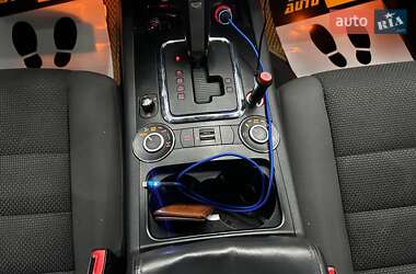 Внедорожник / Кроссовер Volkswagen Touareg 2007 в 