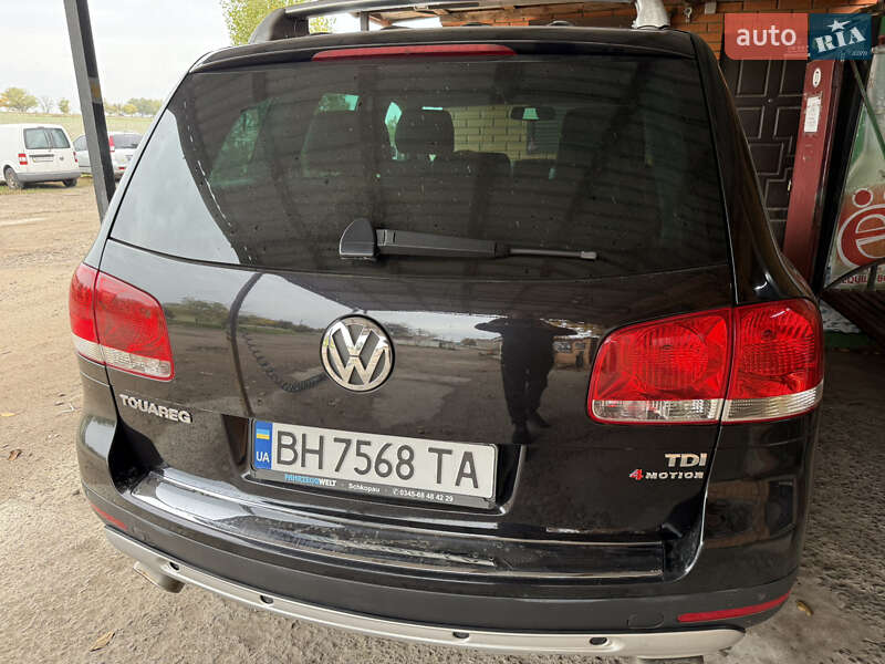 Внедорожник / Кроссовер Volkswagen Touareg 2006 в Одессе