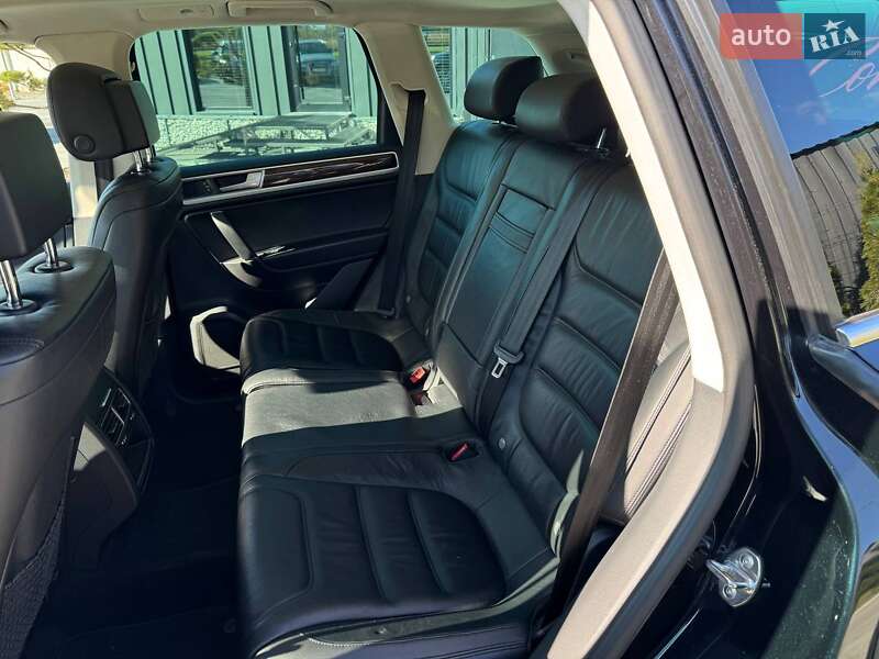 Внедорожник / Кроссовер Volkswagen Touareg 2014 в Каменец-Подольском фото 30 Внедорожник / Кроссовер Volkswagen Touareg 2014 в Каменец-Подольском
