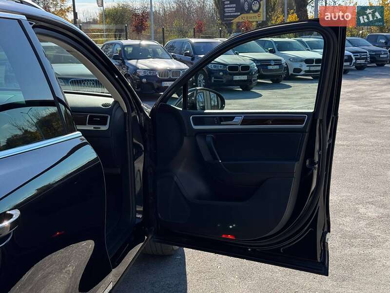 Внедорожник / Кроссовер Volkswagen Touareg 2014 в Каменец-Подольском фото 35 Внедорожник / Кроссовер Volkswagen Touareg 2014 в Каменец-Подольском