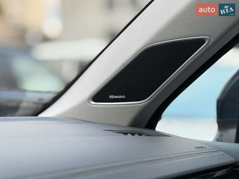 Позашляховик / Кросовер Volkswagen Touareg 2021 в Києві фото 16 Позашляховик / Кросовер Volkswagen Touareg 2021 в Києві