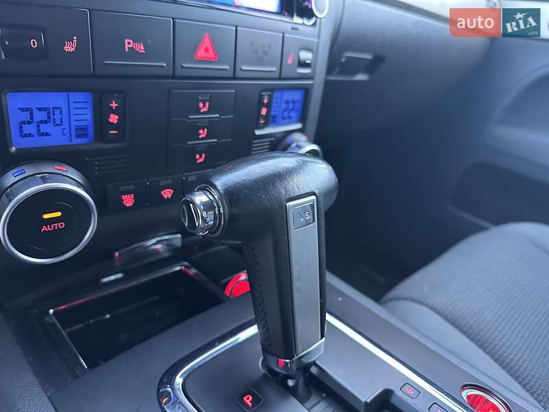 Внедорожник / Кроссовер Volkswagen Touareg 2008 в Хмельницком