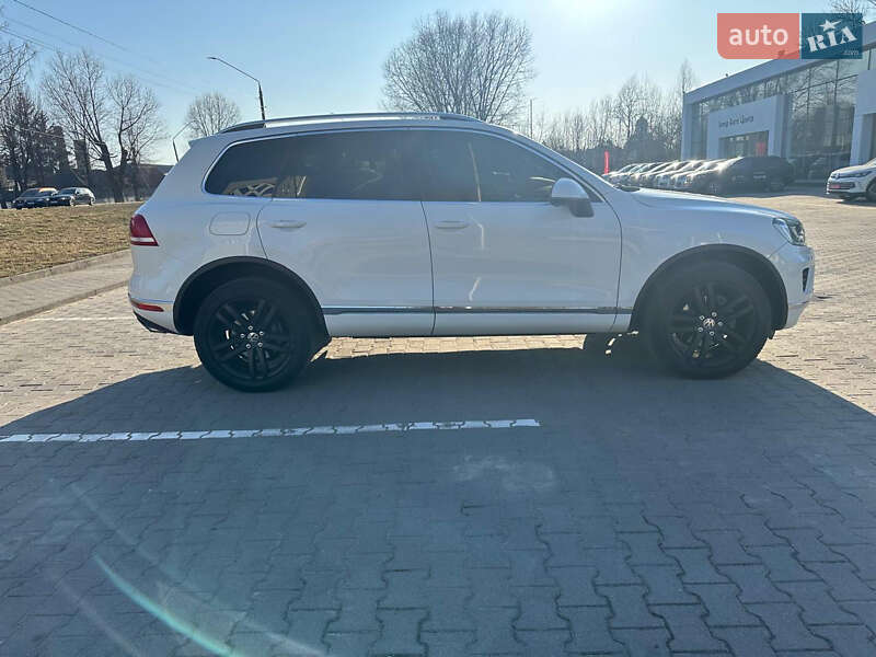 Позашляховик / Кросовер Volkswagen Touareg 2015 в Житомирі фото 14 Позашляховик / Кросовер Volkswagen Touareg 2015 в Житомирі