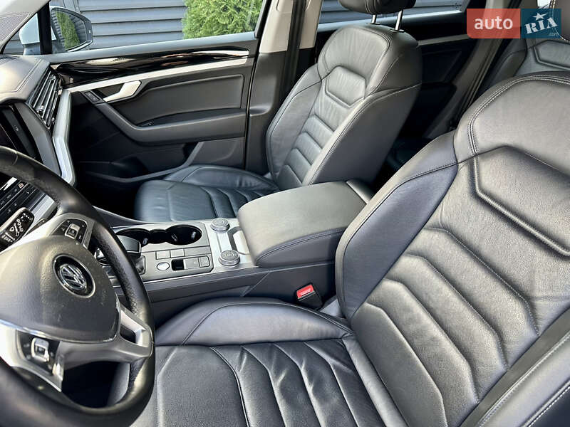 Внедорожник / Кроссовер Volkswagen Touareg 2019 в Смеле фото 8 Внедорожник / Кроссовер Volkswagen Touareg 2019 в Смеле
