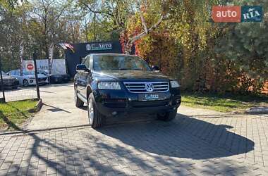 Внедорожник / Кроссовер Volkswagen Touareg 2004 в Черновцах