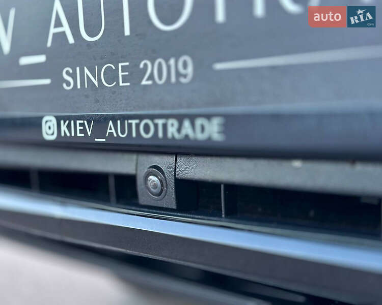 Позашляховик / Кросовер Volkswagen Touareg 2021 в Києві фото 19 Позашляховик / Кросовер Volkswagen Touareg 2021 в Києві