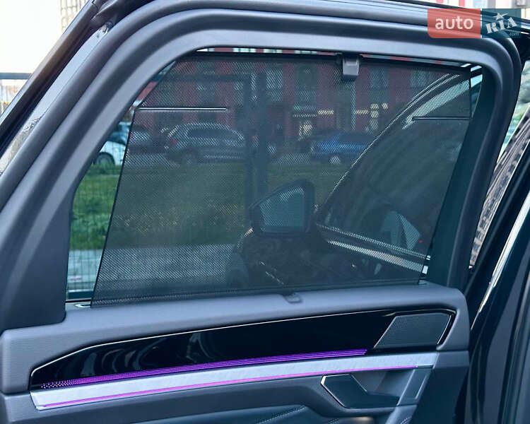 Позашляховик / Кросовер Volkswagen Touareg 2021 в Києві фото 46 Позашляховик / Кросовер Volkswagen Touareg 2021 в Києві