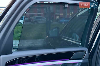 Внедорожник / Кроссовер Volkswagen Touareg 2021 в 