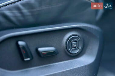 Внедорожник / Кроссовер Volkswagen Touareg 2021 в 