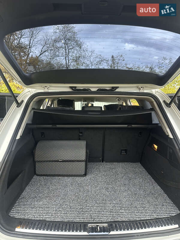 Внедорожник / Кроссовер Volkswagen Touareg 2012 в Чернигове фото 3 Внедорожник / Кроссовер Volkswagen Touareg 2012 в Чернигове