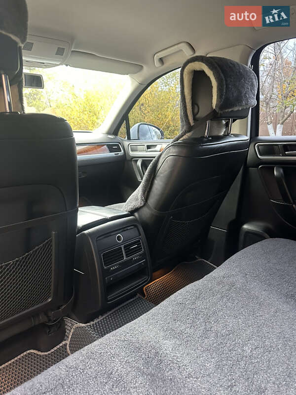 Внедорожник / Кроссовер Volkswagen Touareg 2012 в Чернигове фото 14 Внедорожник / Кроссовер Volkswagen Touareg 2012 в Чернигове