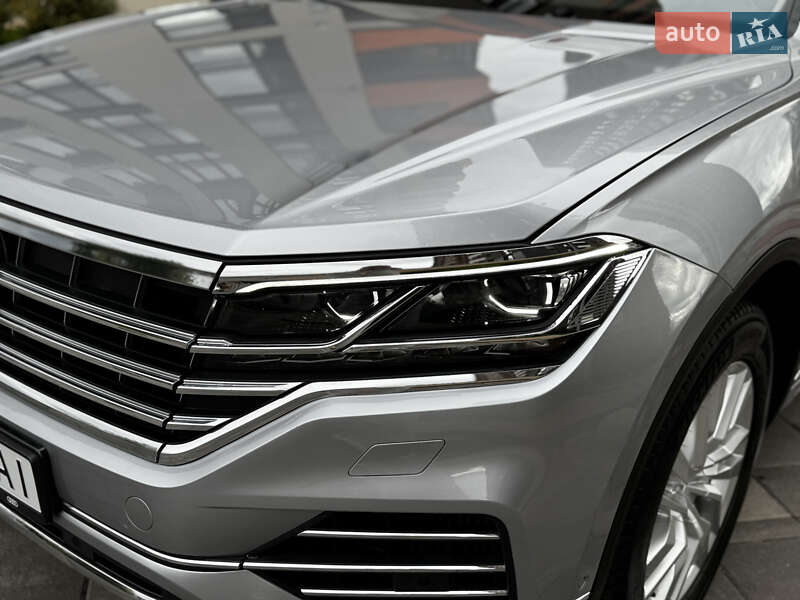 Позашляховик / Кросовер Volkswagen Touareg 2020 в Києві фото 4 Позашляховик / Кросовер Volkswagen Touareg 2020 в Києві