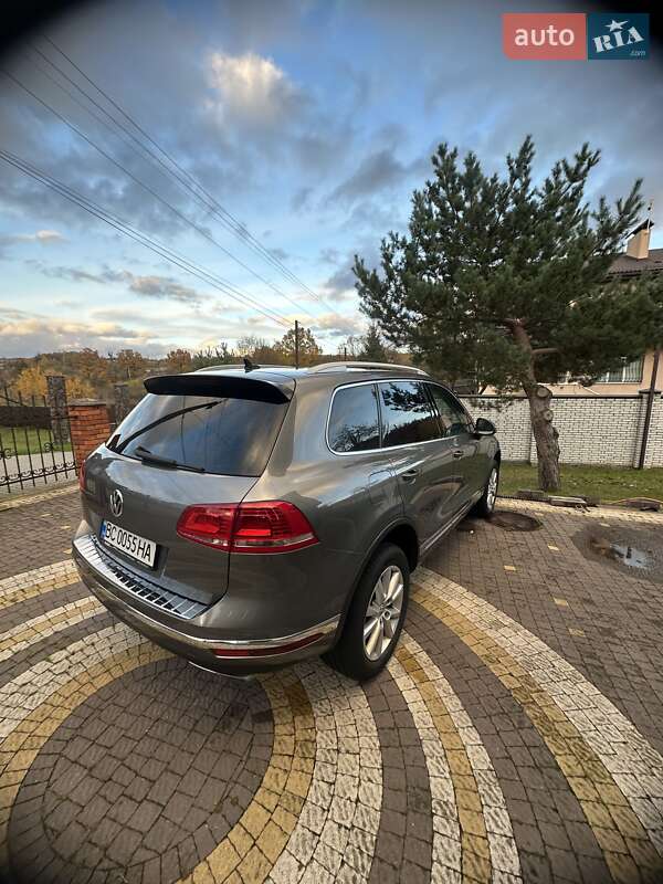Внедорожник / Кроссовер Volkswagen Touareg 2017 в Львове фото 8 Внедорожник / Кроссовер Volkswagen Touareg 2017 в Львове