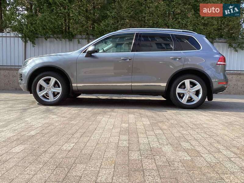 Внедорожник / Кроссовер Volkswagen Touareg 2013 в Киеве фото 20 Внедорожник / Кроссовер Volkswagen Touareg 2013 в Киеве