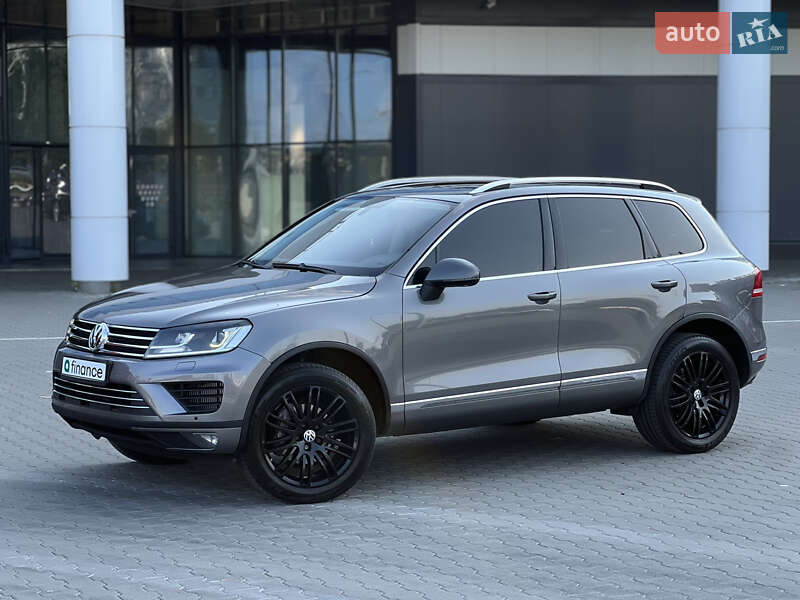 Позашляховик / Кросовер Volkswagen Touareg 2016 в Києві фото 2 Позашляховик / Кросовер Volkswagen Touareg 2016 в Києві