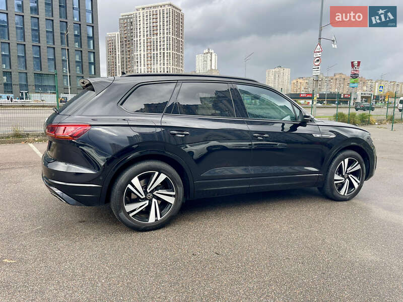 Позашляховик / Кросовер Volkswagen Touareg 2020 в Києві фото 6 Позашляховик / Кросовер Volkswagen Touareg 2020 в Києві