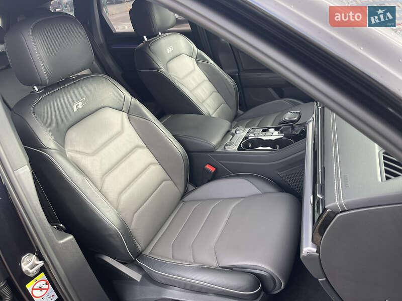 Позашляховик / Кросовер Volkswagen Touareg 2020 в Києві фото 34 Позашляховик / Кросовер Volkswagen Touareg 2020 в Києві