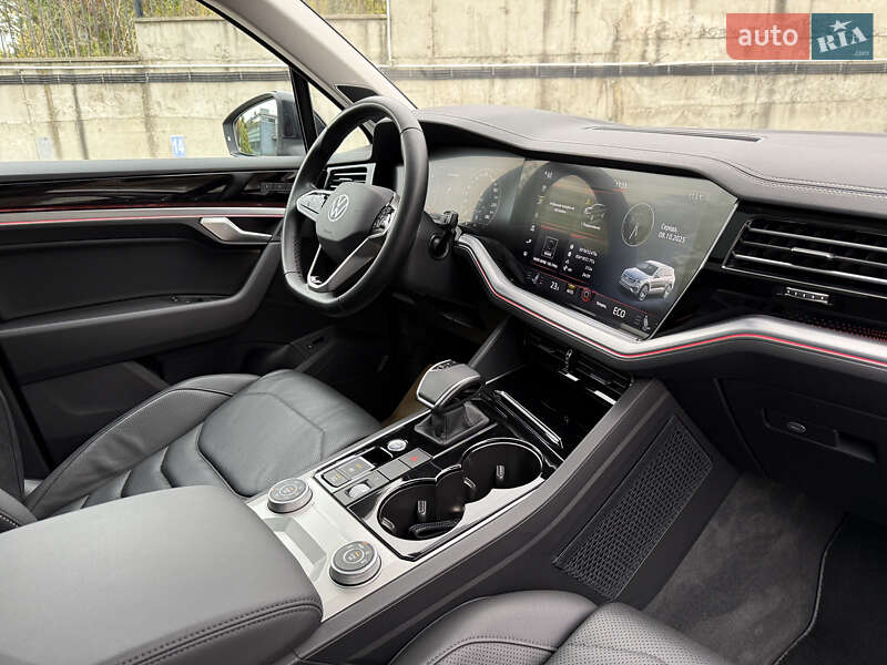 Внедорожник / Кроссовер Volkswagen Touareg 2022 в Ровно фото 52 Внедорожник / Кроссовер Volkswagen Touareg 2022 в Ровно