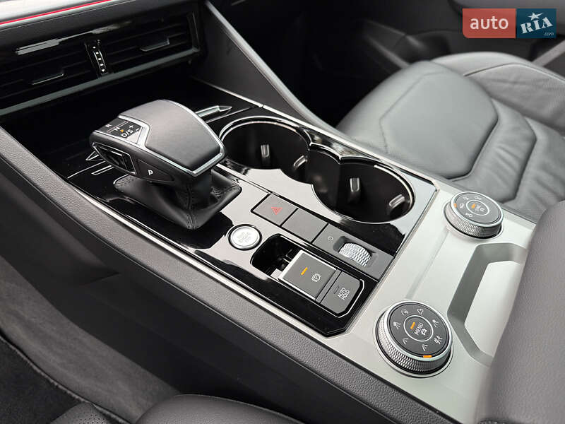 Внедорожник / Кроссовер Volkswagen Touareg 2022 в Ровно фото 86 Внедорожник / Кроссовер Volkswagen Touareg 2022 в Ровно