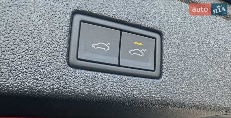 Внедорожник / Кроссовер Volkswagen Touareg 2025 в Днепре