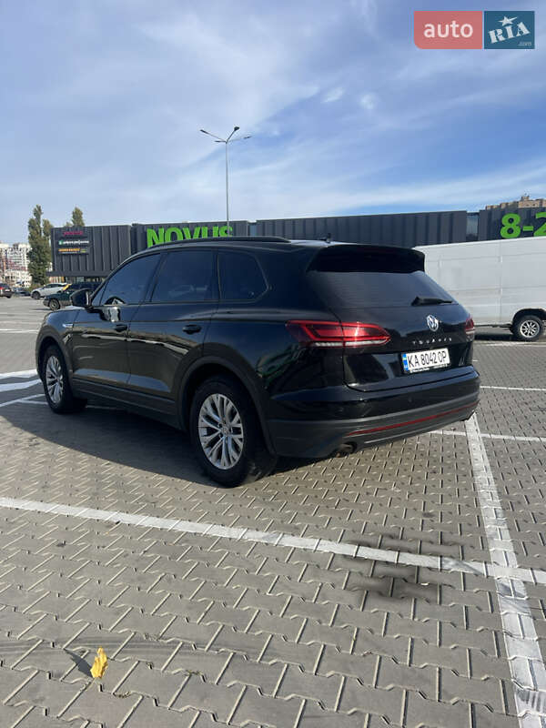 Внедорожник / Кроссовер Volkswagen Touareg 2019 в Киеве фото 11 Внедорожник / Кроссовер Volkswagen Touareg 2019 в Киеве