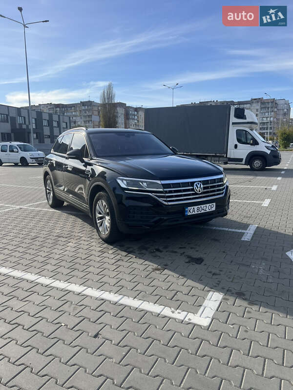 Внедорожник / Кроссовер Volkswagen Touareg 2019 в Киеве фото 17 Внедорожник / Кроссовер Volkswagen Touareg 2019 в Киеве