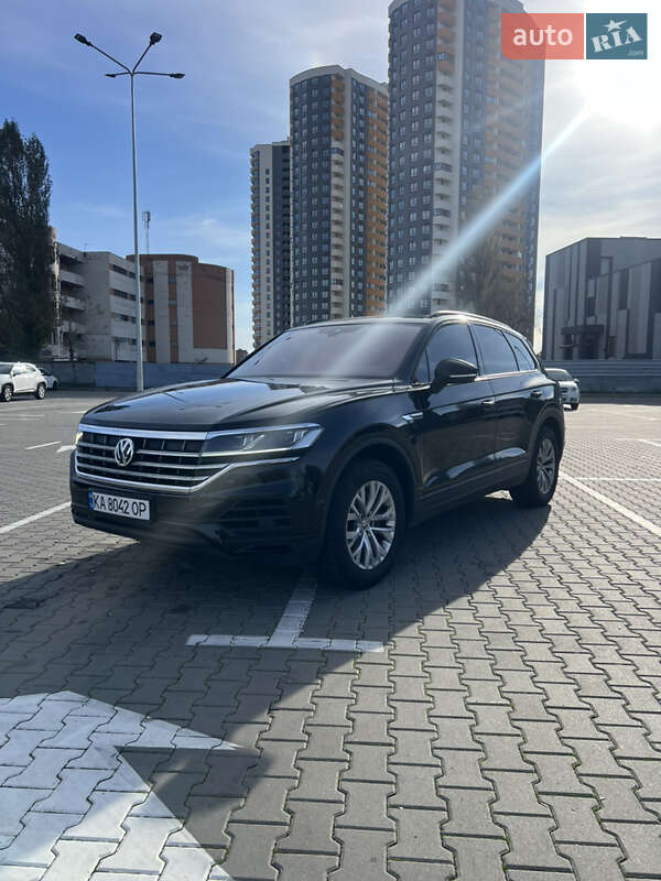 Внедорожник / Кроссовер Volkswagen Touareg 2019 в Киеве фото 23 Внедорожник / Кроссовер Volkswagen Touareg 2019 в Киеве