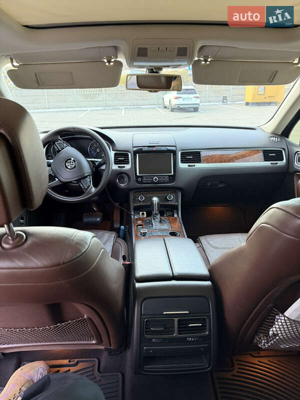 Внедорожник / Кроссовер Volkswagen Touareg 2012 в Запорожье фото 14 Внедорожник / Кроссовер Volkswagen Touareg 2012 в Запорожье