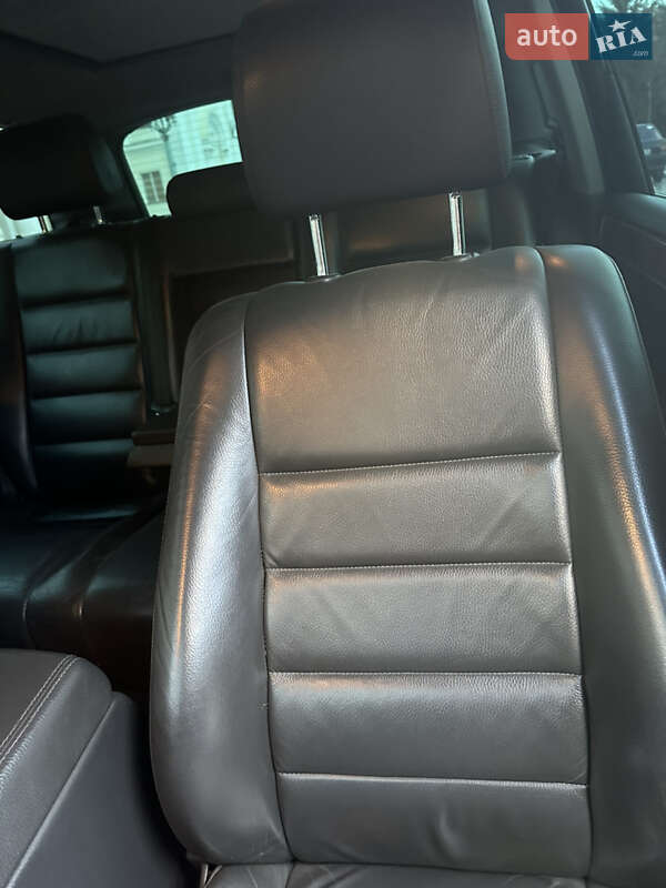 Внедорожник / Кроссовер Volkswagen Touareg 2008 в Желтых Водах фото 29 Внедорожник / Кроссовер Volkswagen Touareg 2008 в Желтых Водах