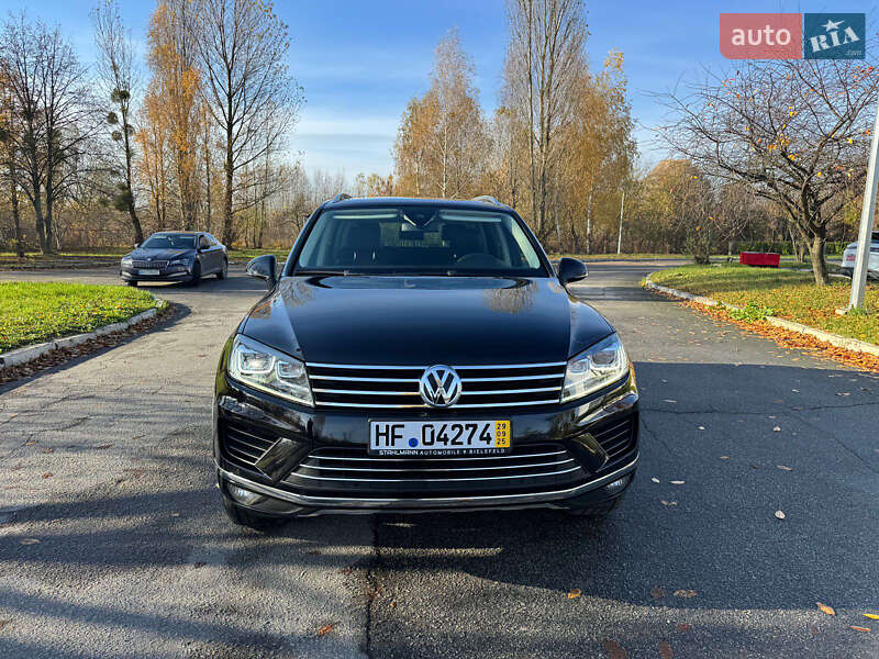 Внедорожник / Кроссовер Volkswagen Touareg 2016 в Коростышеве фото Внедорожник / Кроссовер Volkswagen Touareg 2016 в Коростышеве