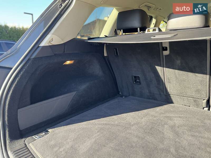 Внедорожник / Кроссовер Volkswagen Touareg 2015 в Виннице фото 40 Внедорожник / Кроссовер Volkswagen Touareg 2015 в Виннице