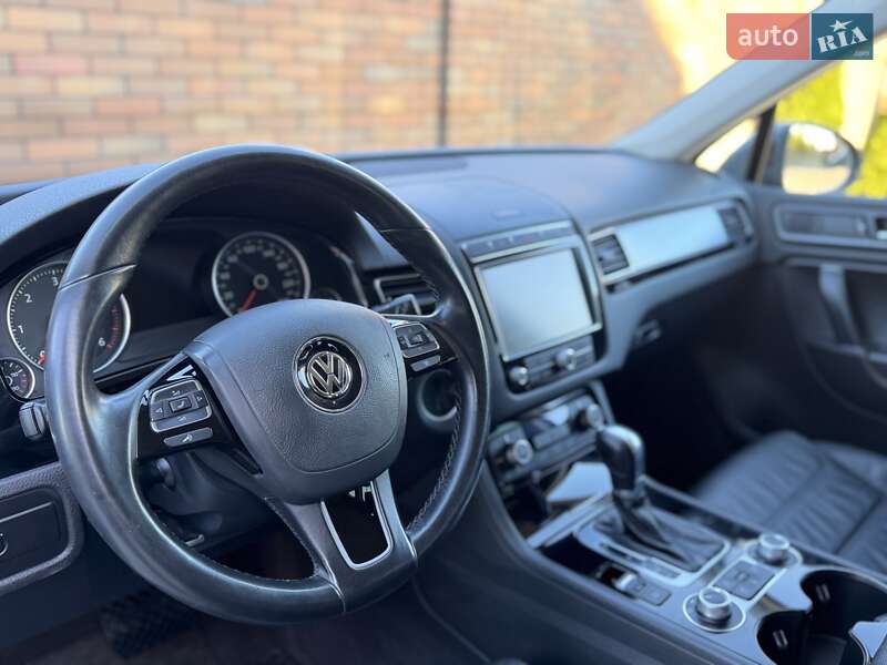 Внедорожник / Кроссовер Volkswagen Touareg 2015 в Виннице фото 20 Внедорожник / Кроссовер Volkswagen Touareg 2015 в Виннице