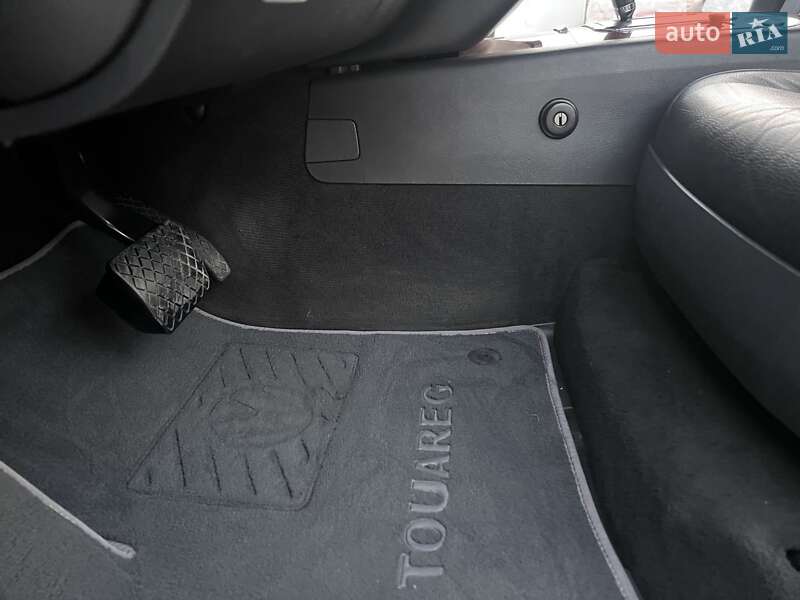 Позашляховик / Кросовер Volkswagen Touareg 2008 в Одесі фото 23 Позашляховик / Кросовер Volkswagen Touareg 2008 в Одесі