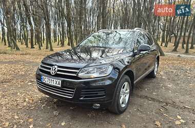 Позашляховик / Кросовер Volkswagen Touareg 2012 в Львові