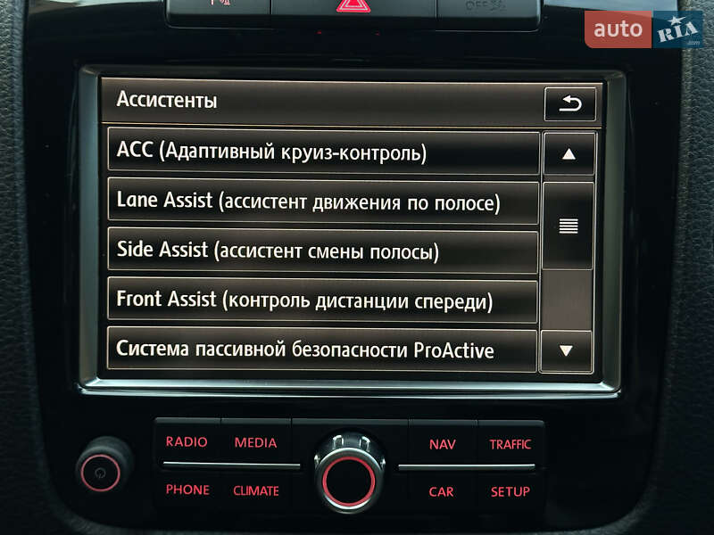 Внедорожник / Кроссовер Volkswagen Touareg 2010 в Хмельницком