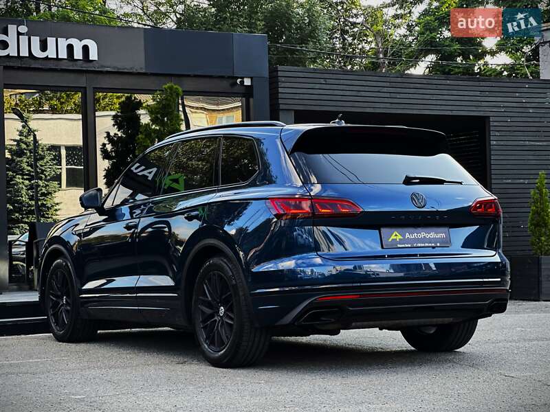Позашляховик / Кросовер Volkswagen Touareg 2019 в Києві фото 18 Позашляховик / Кросовер Volkswagen Touareg 2019 в Києві