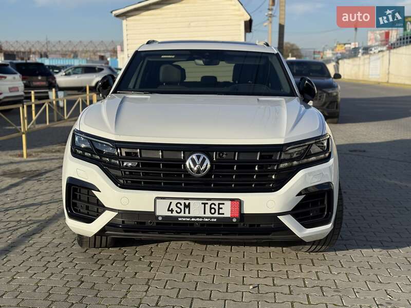 Внедорожник / Кроссовер Volkswagen Touareg 2020 в Черновцах