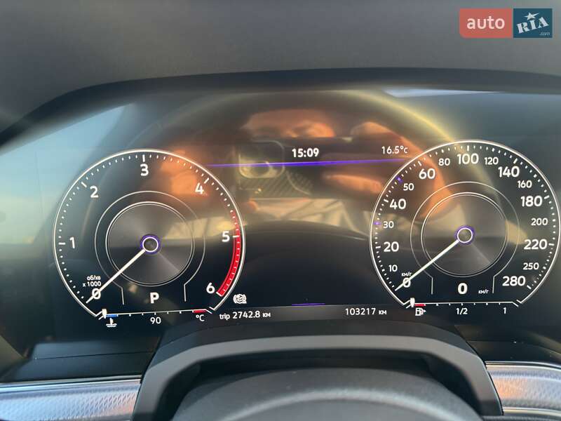 Внедорожник / Кроссовер Volkswagen Touareg 2020 в Черновцах