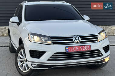 Внедорожник / Кроссовер Volkswagen Touareg 2015 в Тернополе