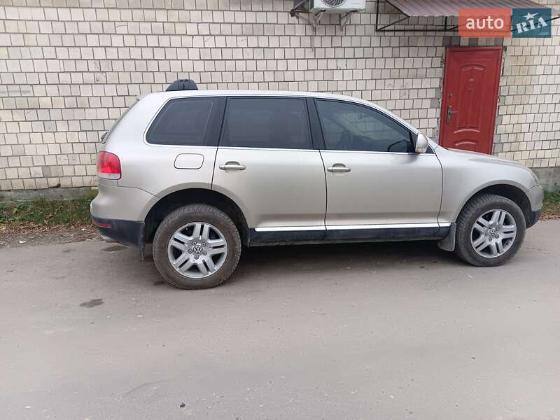 Внедорожник / Кроссовер Volkswagen Touareg 2006 в Дунаевцах фото 6 Внедорожник / Кроссовер Volkswagen Touareg 2006 в Дунаевцах