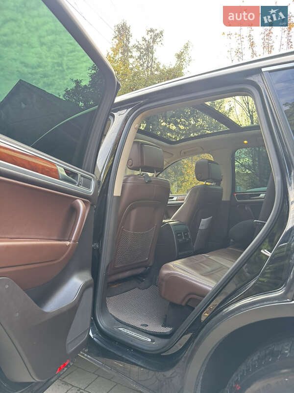 Внедорожник / Кроссовер Volkswagen Touareg 2011 в Ужгороде фото 51 Внедорожник / Кроссовер Volkswagen Touareg 2011 в Ужгороде