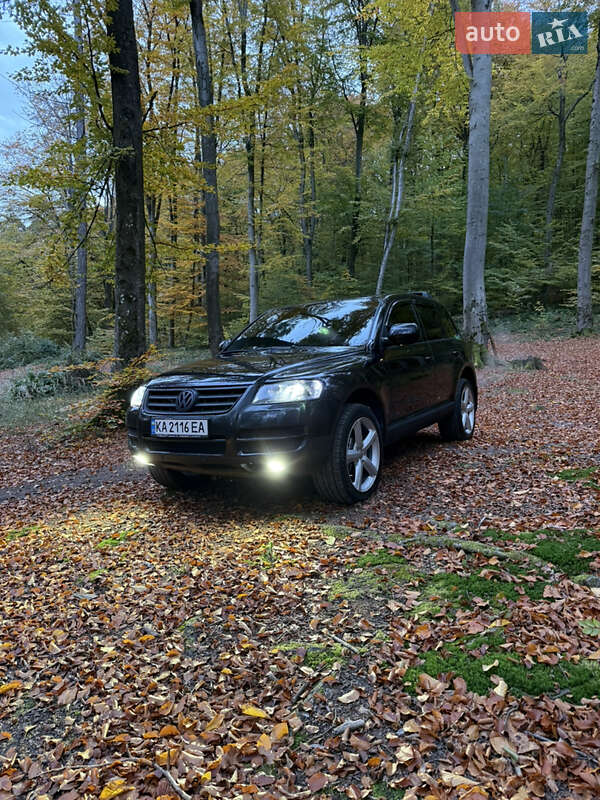 Позашляховик / Кросовер Volkswagen Touareg 2006 в Львові