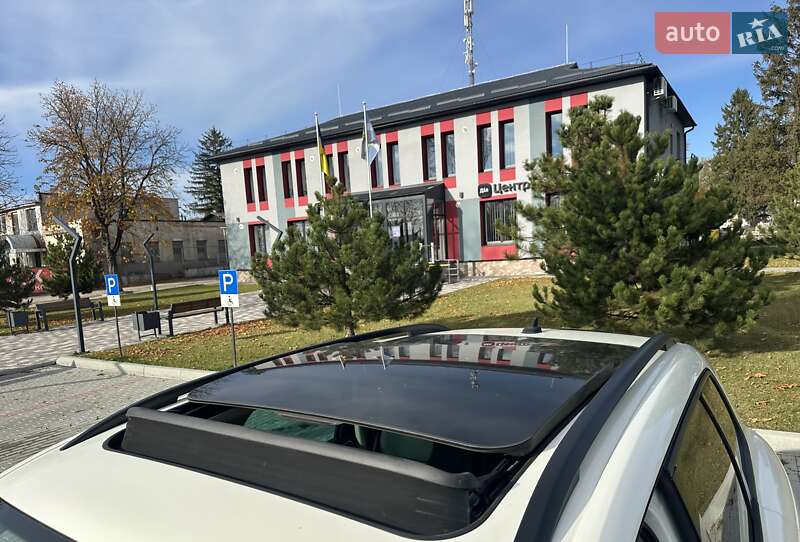 Внедорожник / Кроссовер Volkswagen Touareg 2010 в Тернополе