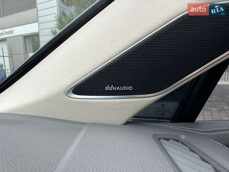 Внедорожник / Кроссовер Volkswagen Touareg 2024 в Кривом Роге