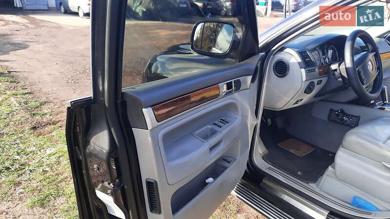 Внедорожник / Кроссовер Volkswagen Touareg 2005 в Черкассах фото 10 Внедорожник / Кроссовер Volkswagen Touareg 2005 в Черкассах