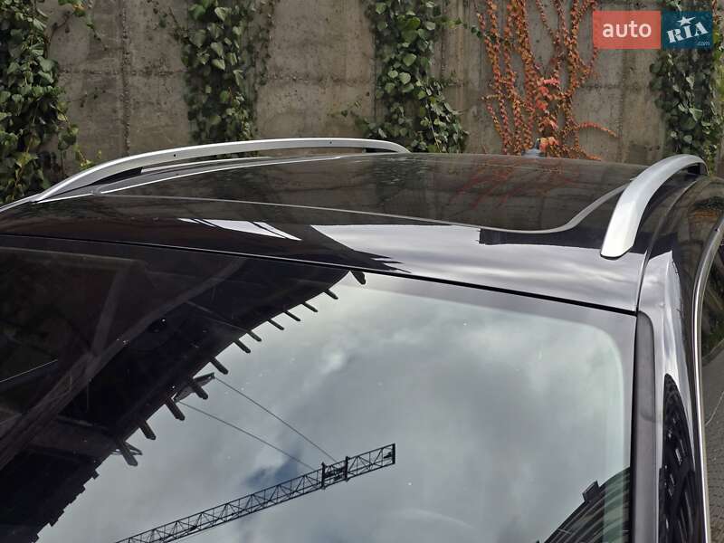 Внедорожник / Кроссовер Volkswagen Touareg 2011 в Хмельницком