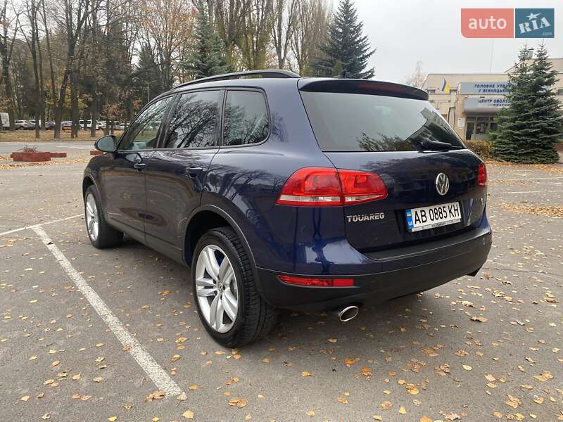 Позашляховик / Кросовер Volkswagen Touareg 2013 в Вінниці