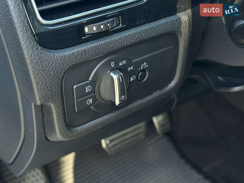 Внедорожник / Кроссовер Volkswagen Touareg 2013 в Ивано-Франковске фото 16 Внедорожник / Кроссовер Volkswagen Touareg 2013 в Ивано-Франковске