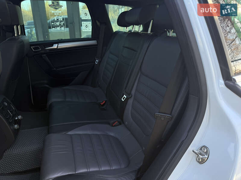 Внедорожник / Кроссовер Volkswagen Touareg 2013 в Ивано-Франковске фото 20 Внедорожник / Кроссовер Volkswagen Touareg 2013 в Ивано-Франковске